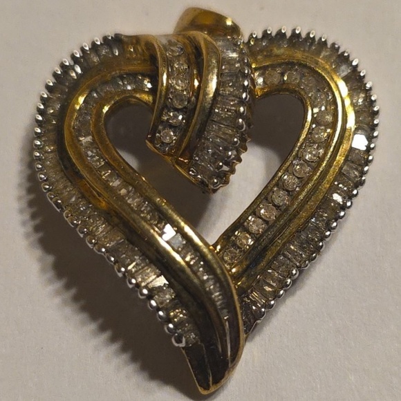 Kay Jewelers-JWBR Sterling Silver Diamond Heart Pendant Stunning! - Picture 1 of 5